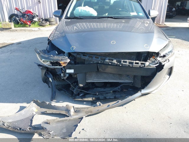 Hyundai ELANTRA SEL 2018 5NPD84LF3JH268501 Image 6