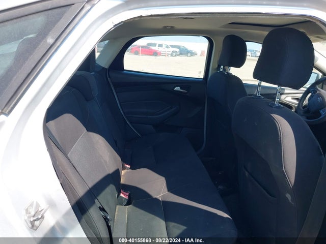 Ford FOCUS SE 2015 1FADP3F28FL207496 Image 8