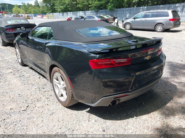 2018 CHEVROLET CAMARO 1G1FB3DX3J0134198 Photo 2