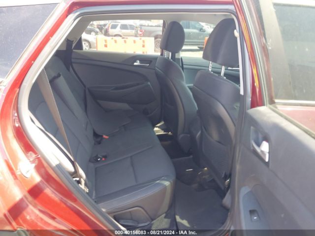 KM8J33A4XKU078114 Hyundai Tucson Value