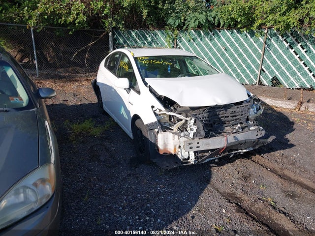 Toyota Prius Two 2014 JTDKN3DU8E1781442 главное изображение