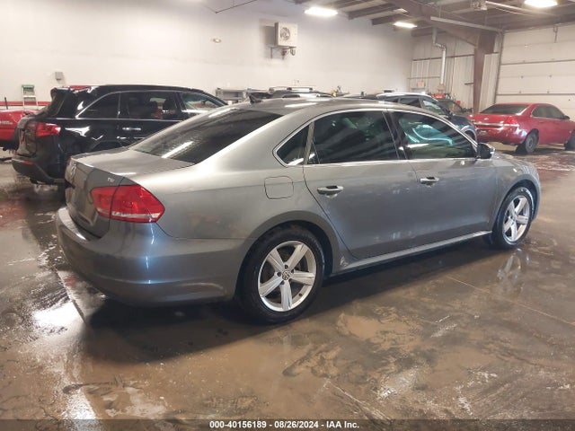 1VWAS7A34FC090984 Volkswagen Passat 1.8t Limited Edition