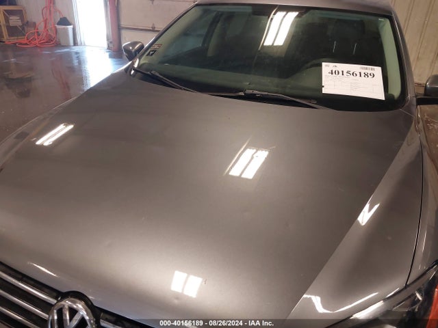 1VWAS7A34FC090984 Volkswagen Passat 1.8t Limited Edition
