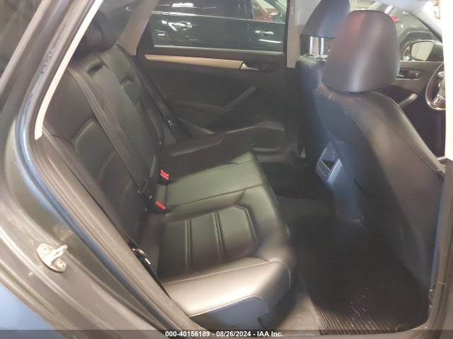 1VWAS7A34FC090984 Volkswagen Passat 1.8t Limited Edition