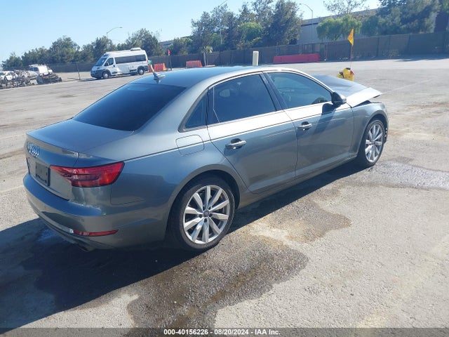 Audi A4 2.0t Premium 2017 WAUGNAF44HN017332 Image 4