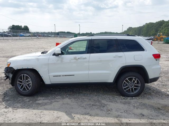 1C4RJFAG1KC635524 Jeep Grand Cherokee Laredo E 4x4