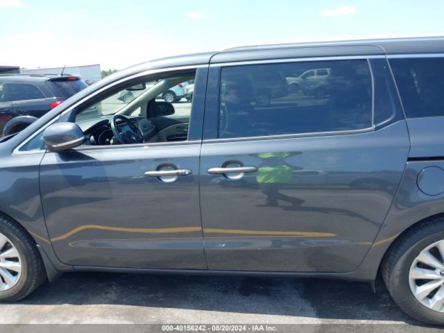 KNDMC5C11H6258255 KIA SEDONA EX