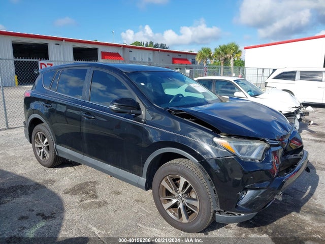 Toyota Rav4 Xle 2018 2T3WFREV1JW480581 главное изображение