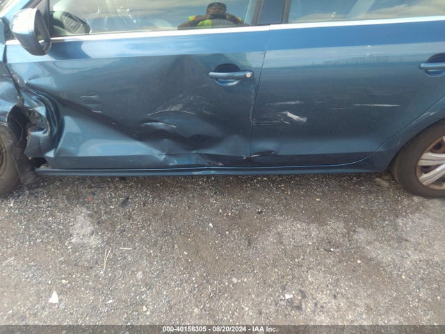 3VW2B7AJ1HM370317 Volkswagen Jetta 1.4t S