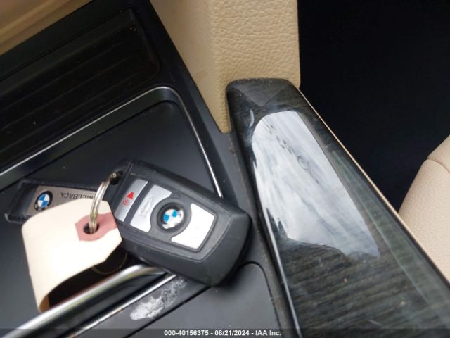 WBA8E1G53JNU92035 BMW 320i