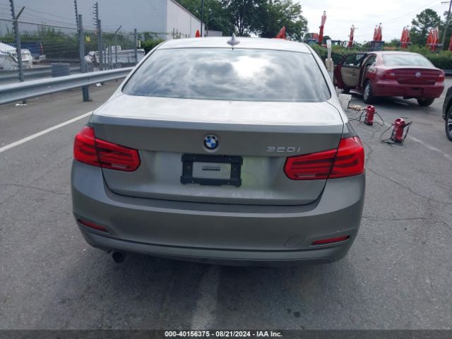 WBA8E1G53JNU92035 BMW 320i