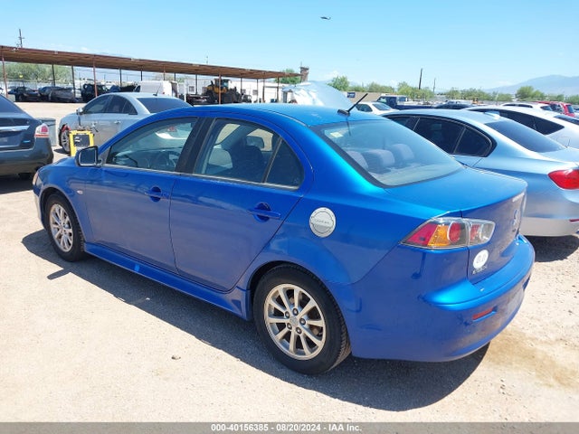 2011 MITSUBISHI LANCER JA32U2FU8BU044258 Photo 2