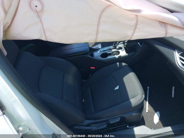 1G1ZE5ST1HF206524 Chevrolet MALIBU 1LT