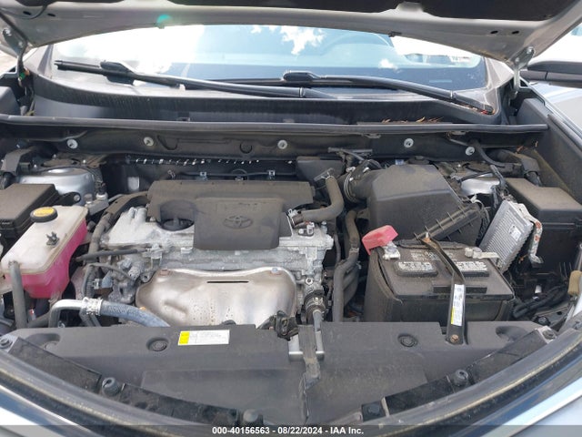 2T3RFREV4JW802076 Toyota Rav4 Xle