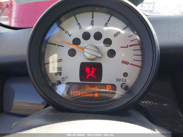 2011 MINI COOPER S WMWSV3C55BTY12847 Photo 6