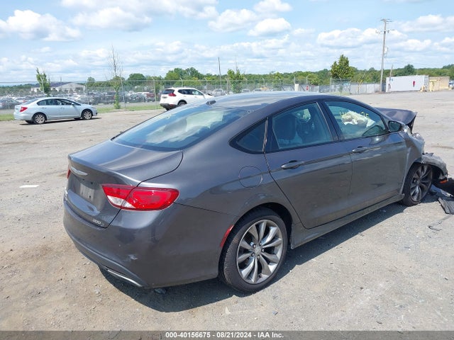 1C3CCCDG8FN570549 Chrysler 200 S
