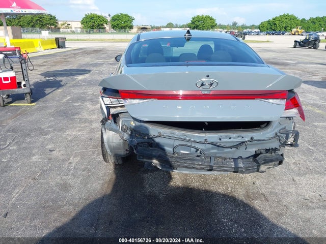 Hyundai ELANTRA SEL 2022 KMHLN4AG3NU329773 Image 17