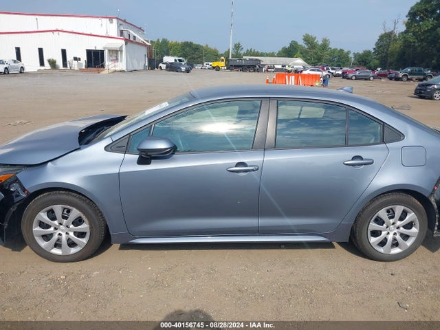 Toyota COROLLA LE 2022 5YFEPMAE7NP309271 Image 14