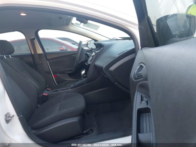 1FADP3E24FL329547 Ford FOCUS S