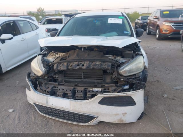1FADP3E24FL329547 Ford FOCUS S