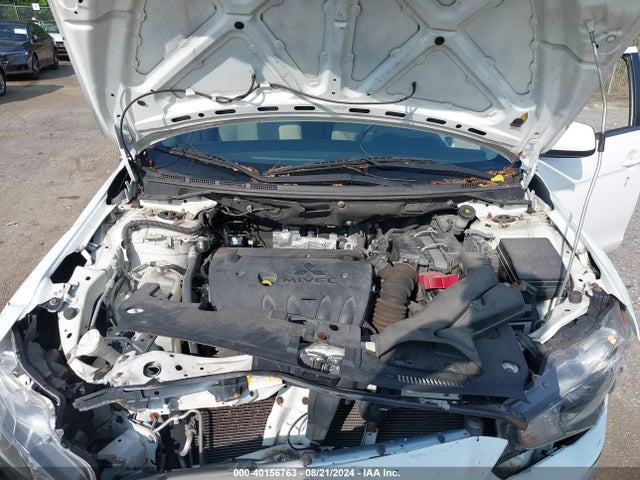 2011 MITSUBISHI LANCER JA32U2FU0BU000576 Photo 9