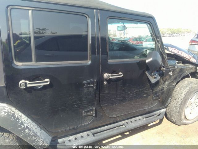 1C4HJWDG1JL899431 Jeep Wrangler Jk Unlimited Sport S 4x4