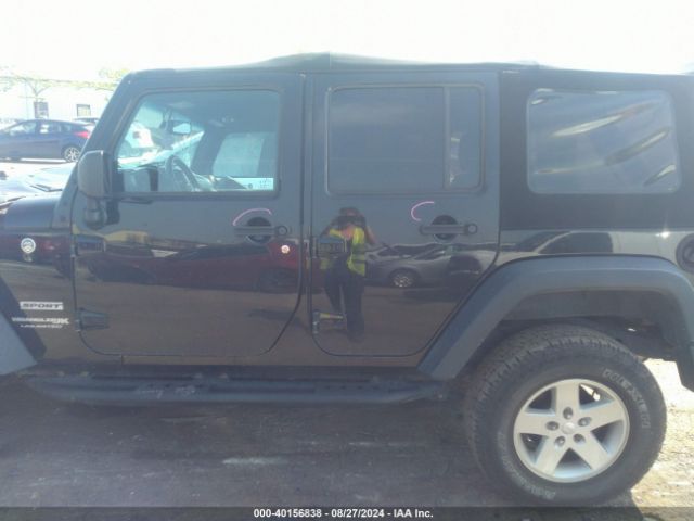 1C4HJWDG1JL899431 Jeep Wrangler Jk Unlimited Sport S 4x4