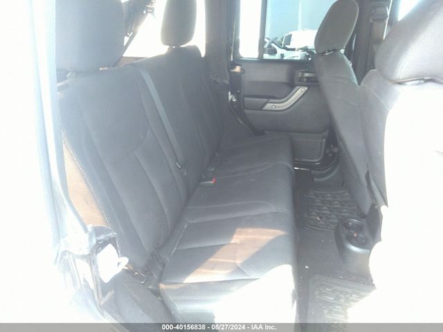 1C4HJWDG1JL899431 Jeep Wrangler Jk Unlimited Sport S 4x4