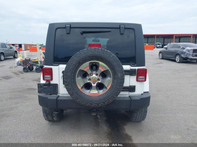 1C4BJWEG8JL809048 Jeep Wrangler Jk Unlimited Sahara 4x4