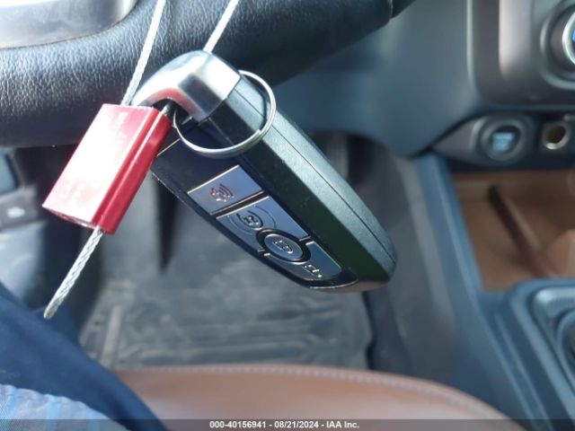 3FTTW8F95NRB10985 Ford Maverick Lariat