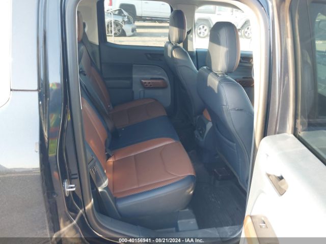 3FTTW8F95NRB10985 Ford Maverick Lariat