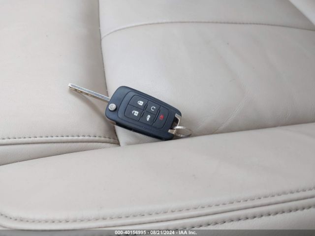 1G4GB5G37FF300061 Buick Lacrosse Leather