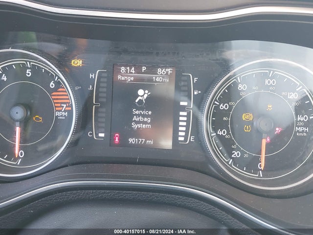 1C4PJLCB7KD249417 Jeep Cherokee Latitude Fwd
