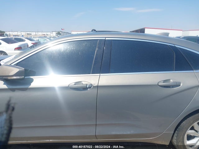 Chevrolet IMPALA 1LT 2017 2G1105S37H9192469 Image 13