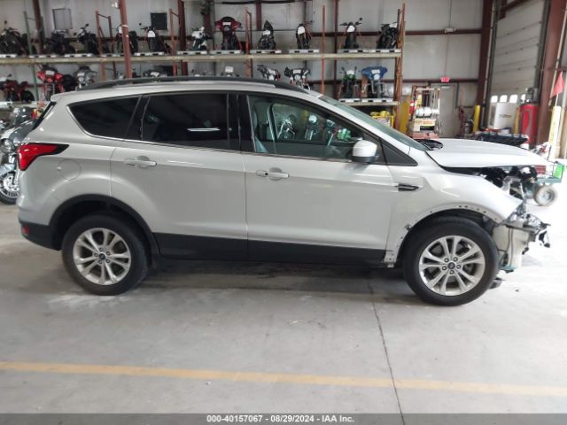 1FMCU9HD1KUB25075 Ford ESCAPE SEL