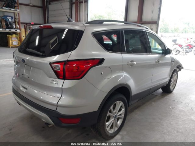 1FMCU9HD1KUB25075 Ford ESCAPE SEL