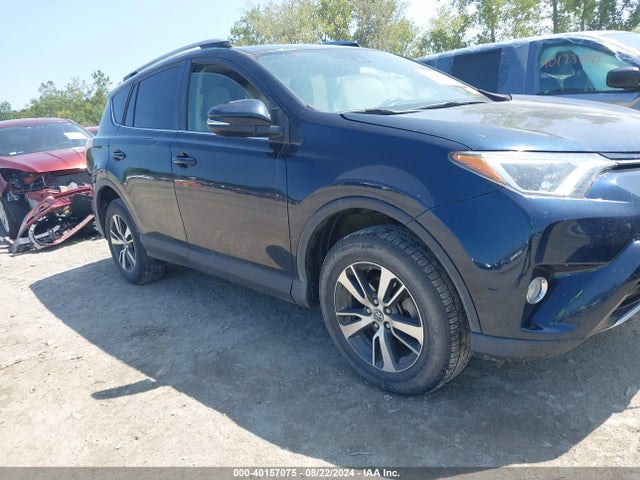 Toyota Rav4 Xle 2018 JTMRFREV5JD256692 Image 13
