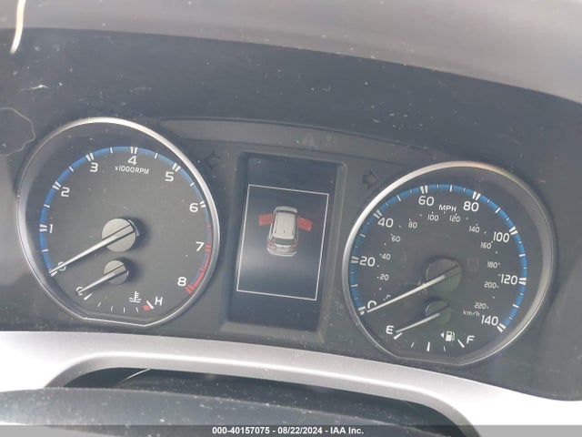 Toyota Rav4 Xle 2018 JTMRFREV5JD256692 Image 15