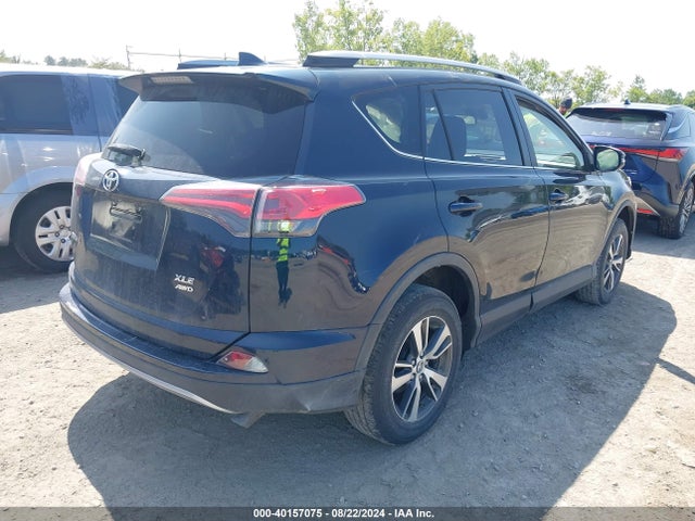 Toyota Rav4 Xle 2018 JTMRFREV5JD256692 Image 4