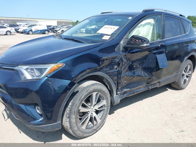 Toyota Rav4 Xle 2018 JTMRFREV5JD256692 Image 6