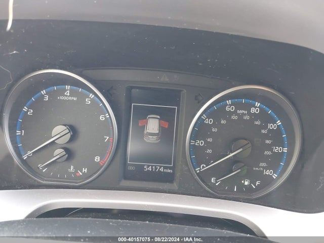 Toyota Rav4 Xle 2018 JTMRFREV5JD256692 Image 7