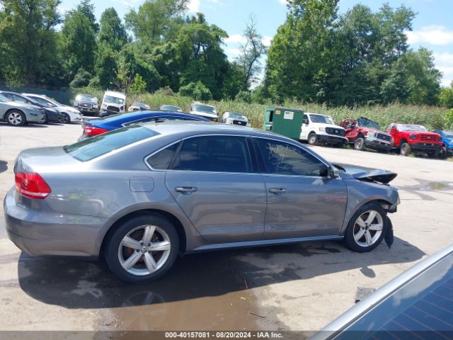1VWAT7A3XFC105338 Volkswagen Passat 1.8t Limited Edition