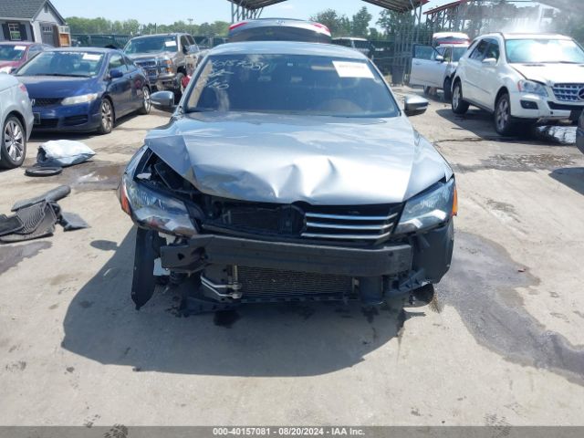 1VWAT7A3XFC105338 Volkswagen Passat 1.8t Limited Edition