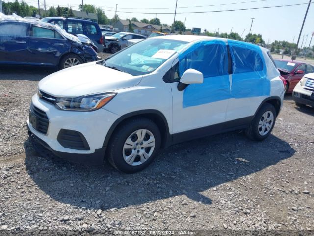 KL7CJKSB1JB574100 Chevrolet TRAX LS