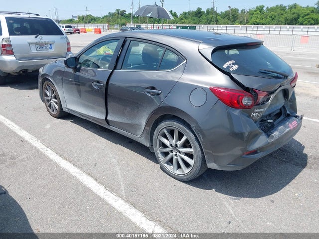 3MZBN1L37JM185049 Mazda py