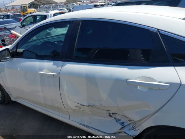 2HGFC2F51JH608673 Honda Civic Lx