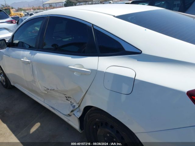 2HGFC2F51JH608673 Honda Civic Lx