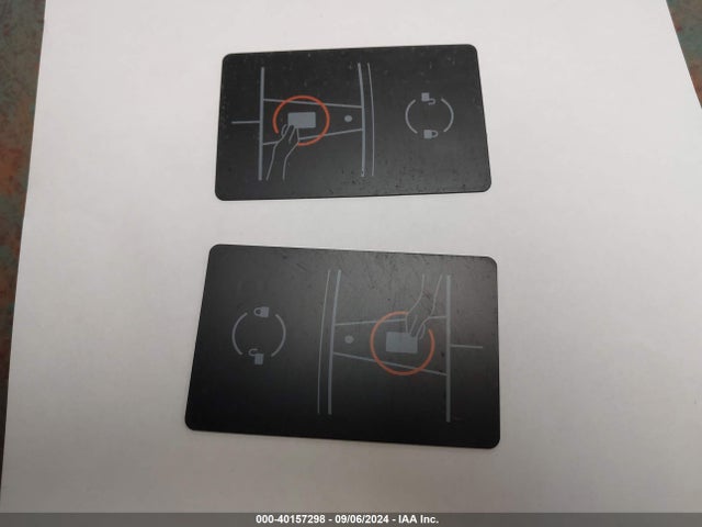 2023 TESLA MODEL Y 7SAYGDEE6PF673173 Photo 10