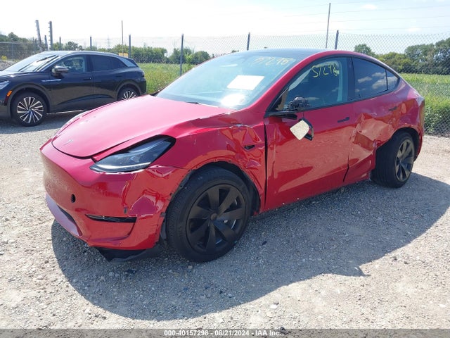 2023 TESLA MODEL Y 7SAYGDEE6PF673173 Photo 1
