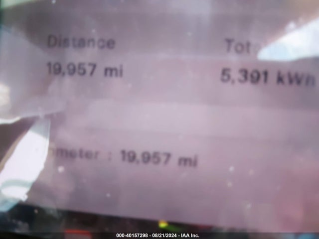 2023 TESLA MODEL Y 7SAYGDEE6PF673173 Photo 6